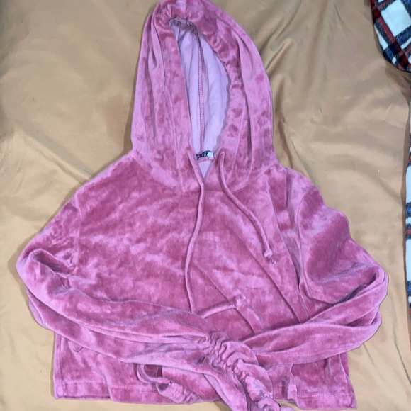 3 piece Velour/Polyester Hoodie Pants set - Picture 3 of 4